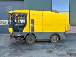 Ravo 530 VEEGMACHINE/SWEEPER!!