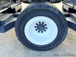 Combilift C14000 DUPLEX 3600 FREE LIFT POSITIONER