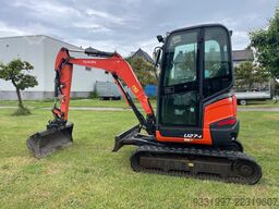 Kubota KX027-4