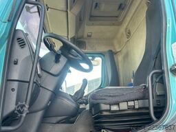 VOLVO FL 240 4X2R, PLANE, MANUAL, E4, LADEBORDWAND,