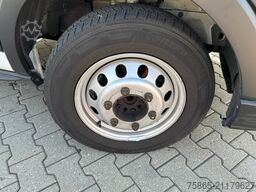 Ford Transit 2.0 TDCI Trend RWD / Box / Loadlift / F...