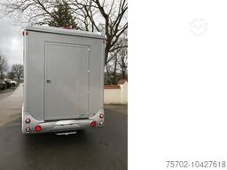 Steinsberger Anka 2 Pferdeanhänger mit Bett