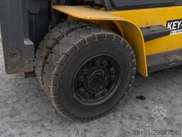 Komatsu FD 80-10