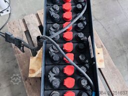 Midac 24V Batterie 250 AH Bj.2016 65%