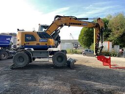 Liebherr A913 Compact Litronic