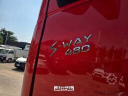 Iveco SWAY 480 AUTOM RETARDER 2022 PASSO 4200