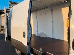Iveco Daily 35S18 HA8 3.0L *R3.520mm*Automatik*Kamera