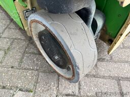 JLG 1230ES Hoogwerker Masthoogwerker