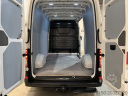 Volkswagen Crafter 35 2.0 TDI L3H3 140 PK Automaat / Euro ...
