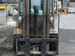 Jungheinrich TFG425s Triplex Motorölverbrauch zu hoch