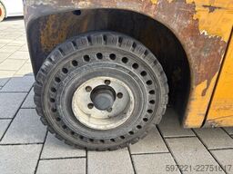 Jungheinrich TFG425s Triplex Motorölverbrauch zu hoch