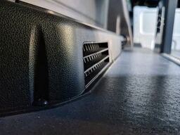 MERCEDES-BENZ 8 x 517 Sprinter Lord Light  22 SS Aktionspreis