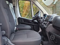Opel Movano Mobility Airline Boden Rolli