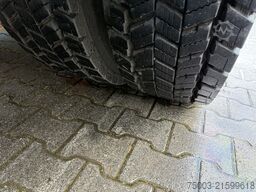 Volvo FM12 420 6X2 Kipper mit Kran Atlas 170.2