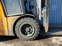 Jungheinrich EFG 320 5m/ batt2023/ 5396h