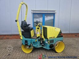 Ammann AV 16-2 Tandem Vibrationswalze Kanten Schneider