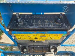 Genie S-45XC TRAX
