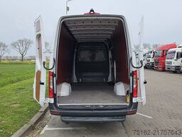 MERCEDES-BENZ ESPRINTER 320 204 pk 81 Kwh