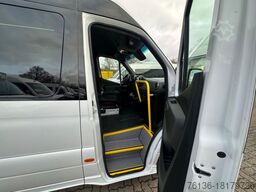 MERCEDES-BENZ Sprinter Elektro 450km Reichweite 19 Sitzer