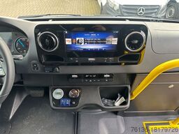 MERCEDES-BENZ Sprinter Elektro 450km Reichweite 19 Sitzer