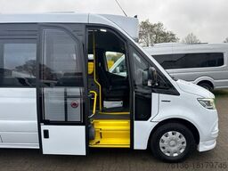 MERCEDES-BENZ eSprinter Linienbus Rollstuhl 15+10 Niederflur