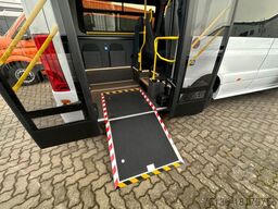 MERCEDES-BENZ Sprinter 15+27 Linienbus Niederflur Rollstuhl