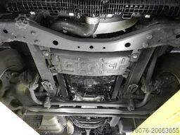 MERCEDES-BENZ 1824 L Koffer 7.2 Seitentür  LBW 2t Kamera