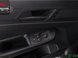 Volkswagen Caddy Maxi 2.0 TDI KASTEN REGALE,KAMERA,NAVI,ACC