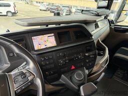 MAN TGX 18.510 4x2 XXL Retarder 2x Tank ACC Indiv.