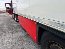 SCHMITZ CARGOBULL SKO 24/L - 13.4 Carrier Maxima 1300 Lift