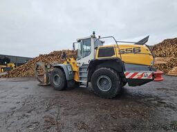 Liebherr L556