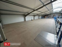5x10m Lagerbühne , Belastung : 500kg/qm Unterkante: 2,5m , ca. 50qm Systembühne