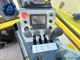Combilift CB4000 DIESEL TRIPLEX 5200 FULL CABIN