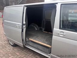 VW Transporter 2.0 TDI L2H3 | 180 pk | 2010 |