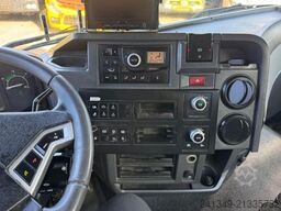 RENAULT C520 10x4 Abschieber