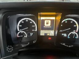 Mercedes-Benz Antos 1833 AIRCO / 352385 km