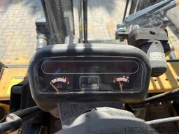 CATERPILLAR DP45 Diesel / Seitenschieber + Zinkenverstellung