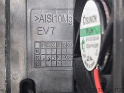 Siemens 1P6SL 3210-1PE18-OUL1