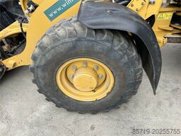 Caterpillar 906M (8758)
