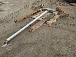 VAN HOOL FRONT SLIDING CONTAINER CHASSIS PART.