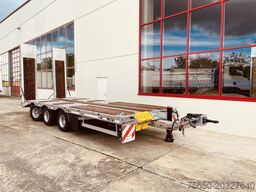 Möslein TT 31 F 31 t GG Tridem- Tieflader 3 Achs, gelenktNeufahrzeug