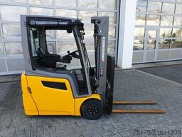 Jungheinrich EFG 215 / Triplex: 4.25m! / SS / nur 3.488h!