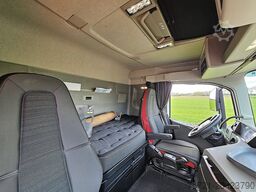 VOLVO FH 500 6X2 STEERED PTO+HYDR