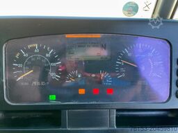 Mercedes-Benz ECONIC 26-29