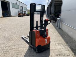 Toyota SWE 120