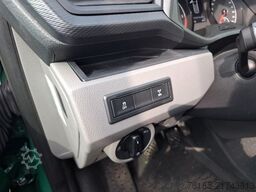 VOLKSWAGEN T6-1 9-Sitzer 4motion 1. Hand Sperre / Navi