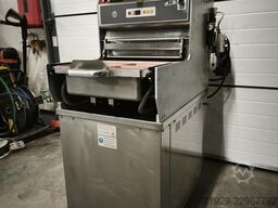 Gustav Mueller BS 40