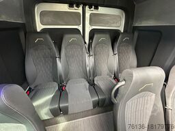 VOLKSWAGEN Crafter 21+3 Bus Automatik LED Klima Heizung