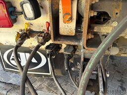 MUELLER MITTELTAL D3 + HYDROLIC FRONT/BACK LOADER + 3 AXLE + SPEC...
