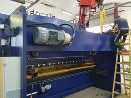 Ermak WC67Y-200T/5000